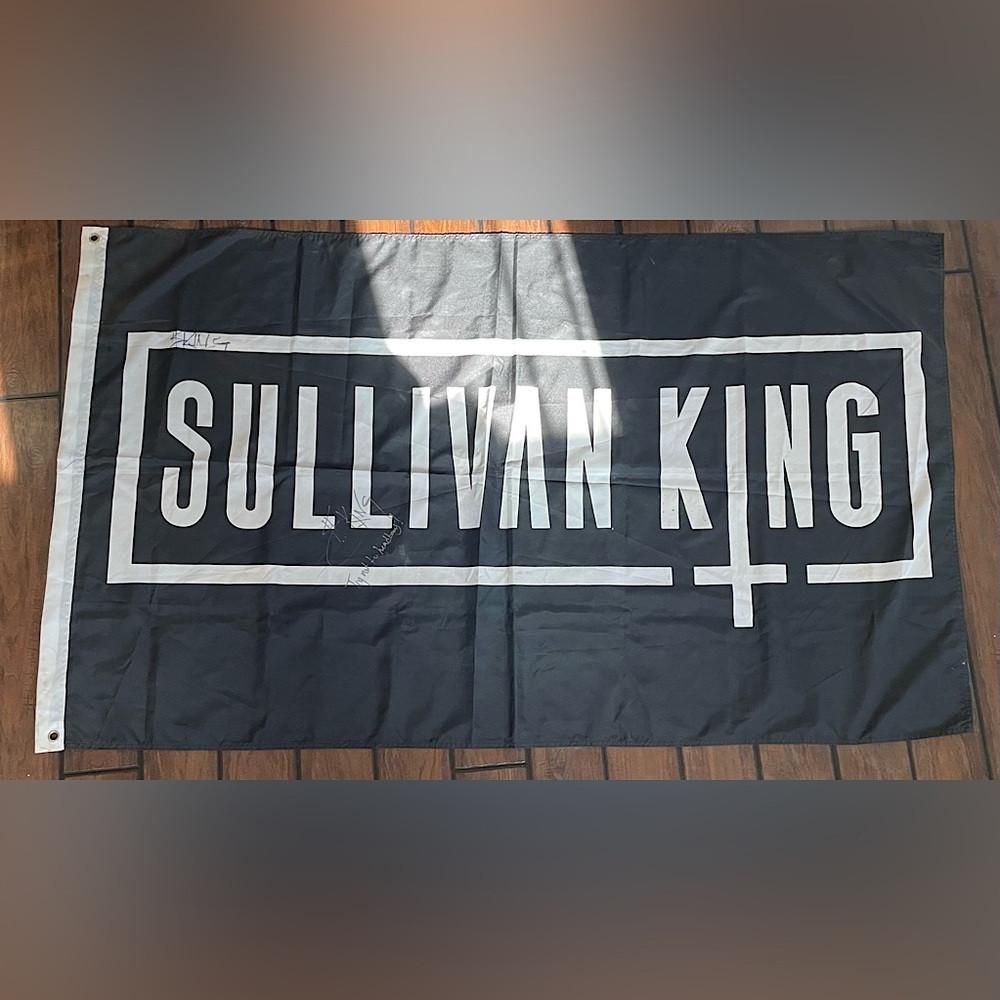 SULLIVAN KING Flag Signed!!!
